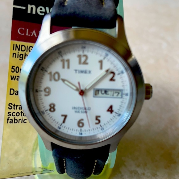 New Timex Men indiglo night light - Picture 1 of 5